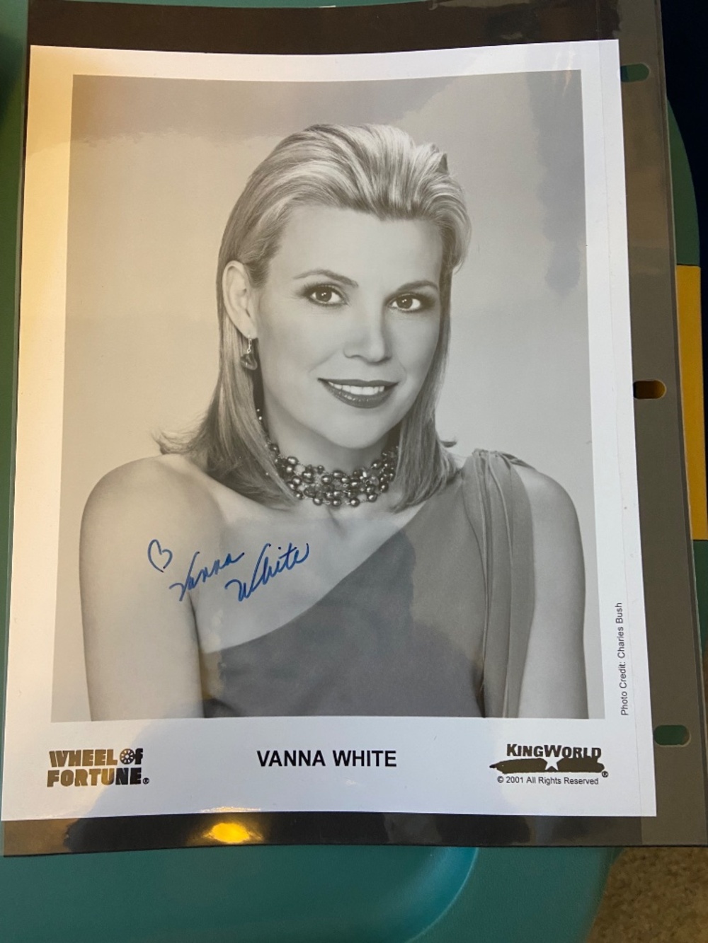 Vanna white autograph hand signed authentic coa - Picture 3 of 5